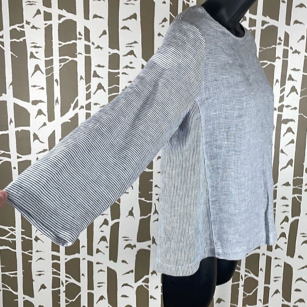 Tahari Linen Button Back Cropped Sleeve Striped Top XS